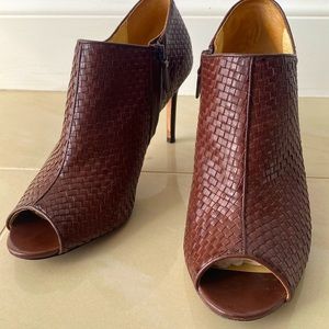 Cole Haan Annabel OT Weave Peep Toe Heels. Size 9. Never worn!!